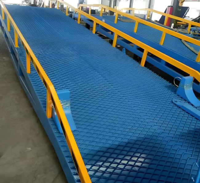 南乐移动式液压登车桥